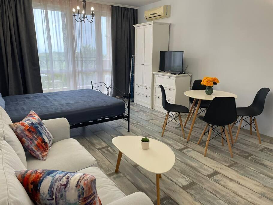 Studio E32 Atia Resort Chernomoretz Tjernomorets Exteriör bild